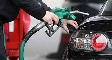 Vatandaş isyanda: Motorine bir zam daha geliyor