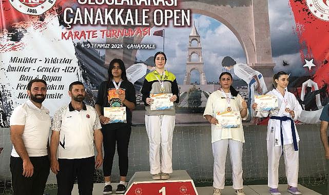 Yeşil Beyazlı Karatecilerden 3 Madalya