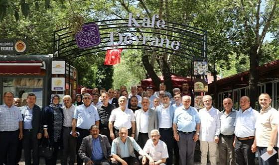Zeybek Başkan muhtarlarla istişare toplantısı yaptı