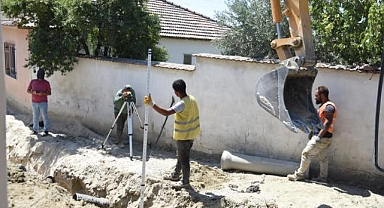 Apak'ın 17 milyonluk alt ve üstyapı yatırımı devam ediyor