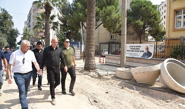 Atatürk Bulvarında değişim başladı