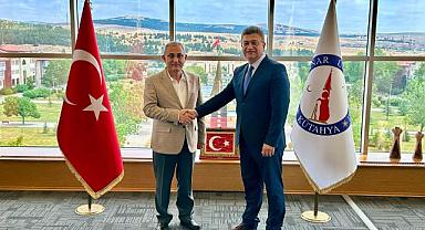 Başkan Işık'tan DPÜ Rektörü Kızıltoprak'a ziyaret