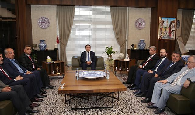 Başkan Vekili Damcı,Vali Işın'ı karşıladı