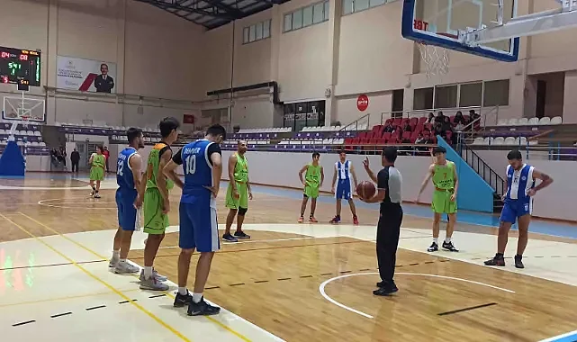 Basketbol turnuvası nefes kesti