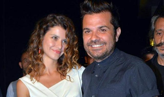 Beren Saat, Kenan Doğulu&#039;nun yardımıyla denize girdi