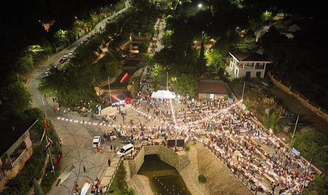Binlerce kişi Ornaz Vadisi'ne akın etti