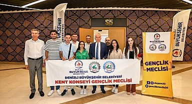 Büyükşehir gençlere rehber oluyor