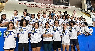 Büyükşehir sporcularından taekwondo'da 15 madalya birden