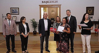 Evde bakım sertifikalarını Başkan Gürün verdi