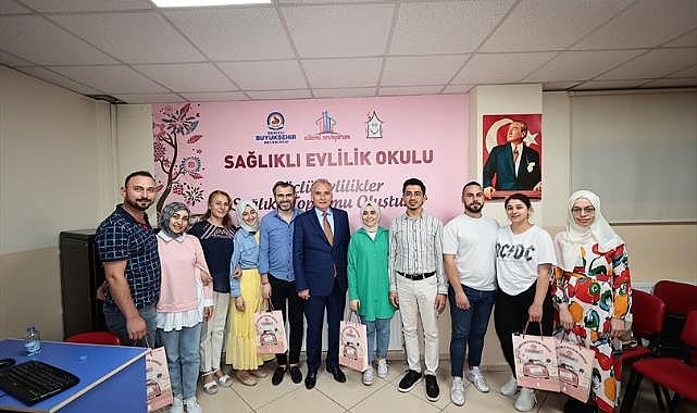 Evlilik Okulu'nda 44. dönem mutluluğu