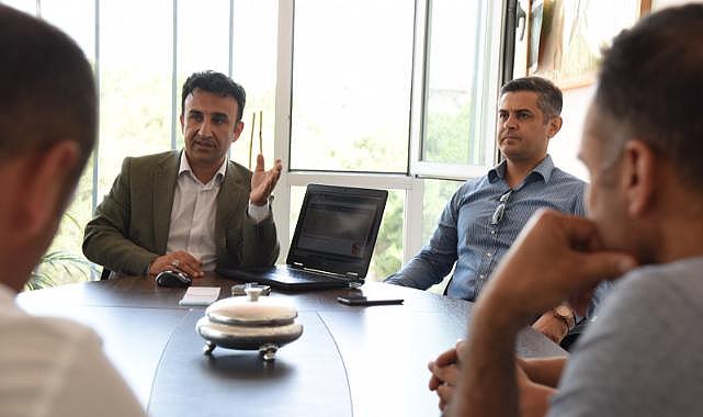 Güneş enerji santrali yatırımları Salihli'de anlatıldı