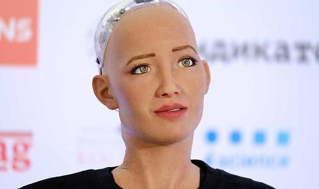 İnsansı robotların çoğu neden kadın?