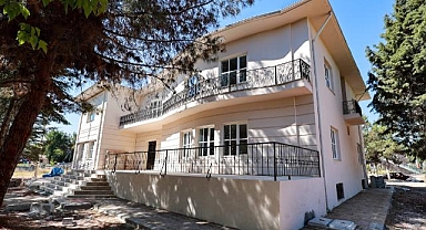 Kadınların ikini evi: Ukamer Hizmet Binası