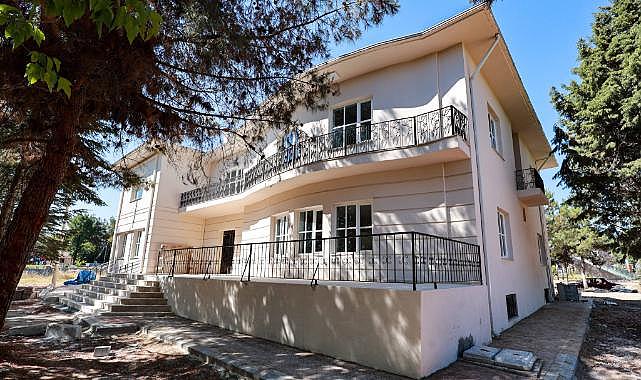 Kadınların ikini evi: Ukamer Hizmet Binası