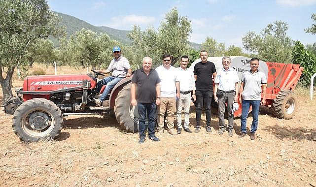 Kırkağaç&#039;ta taşlı araziler tarlaya dönüyor