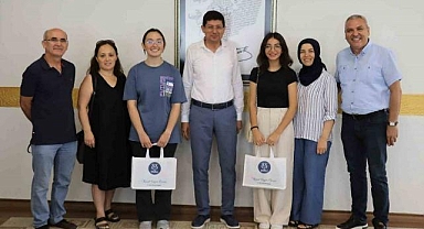 LGS Türkiye birincilerine Başkan Özcan'dan ödül