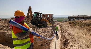 Menemen Seyrek ve Villakent mahallelerinin içme suyu hattı yenileniyor