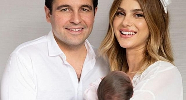 Nazlı Sabancı'dan ilk aile pozu
