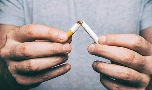 Sigaraya 10 lira birden zam geldi