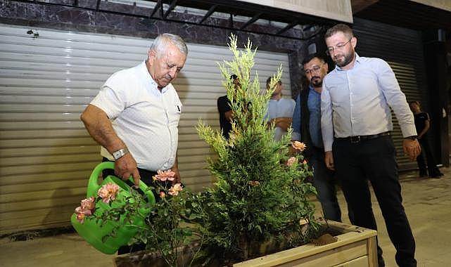 Tarihi Uzun Çarşı ihtişamına kavuştu