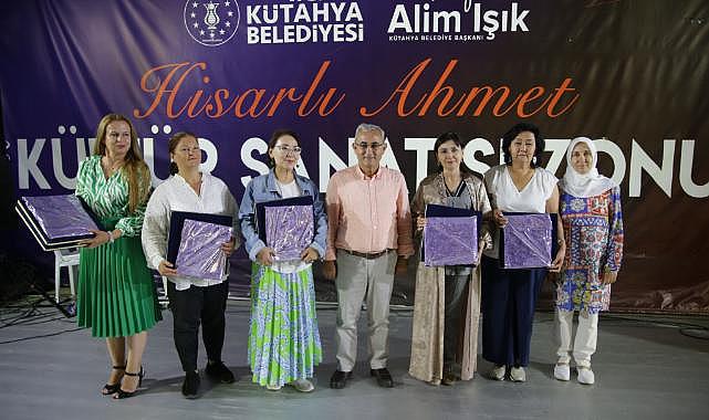 Uluslararası Şair Şeyhi Şiir ve Sanat Festivali&#039;nden final gecesi