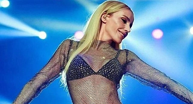 Ünlü şarkıcı Gülşen'in fındık toplarken paylaştığı fotoğrafa beğeni yağdı
