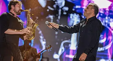 92. İzmir Enternasyonal Fuarı’nda finali Haluk Levent yaptı
