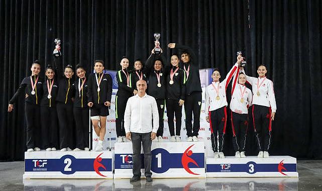 Aerobik Cimnastik Şampiyonasında 5 Madalya 1 Kupa