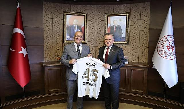 Başkan Ergün, Gençlik ve Spor Bakanı Bak&#039;ı ziyaret etti