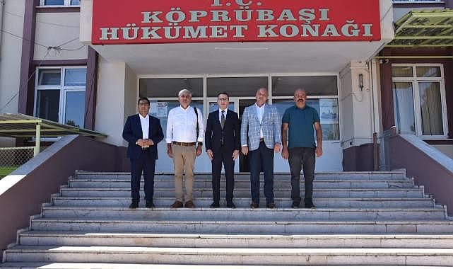Biber üretiminde çalışan kadınlara koruyucu ekipman