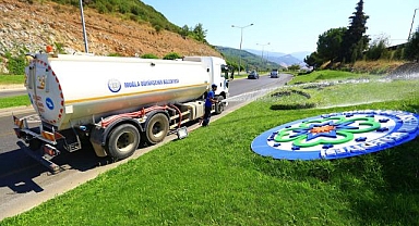 Büyükşehir yeşil alanların yüzde 90'nı arıtılmış su ile suluyor