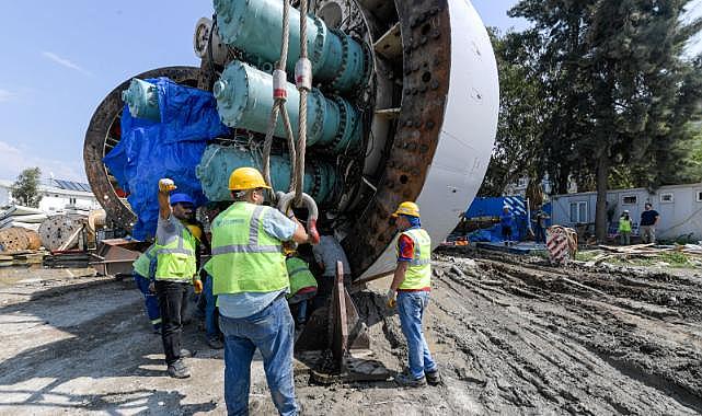 Dev köstebek yola çıktı İstikamet Buca Metrosu