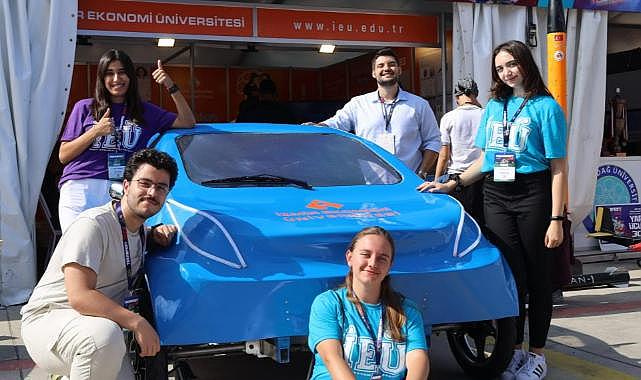 Elektrikli otomobil TEKNOFEST'te tanıtıldı