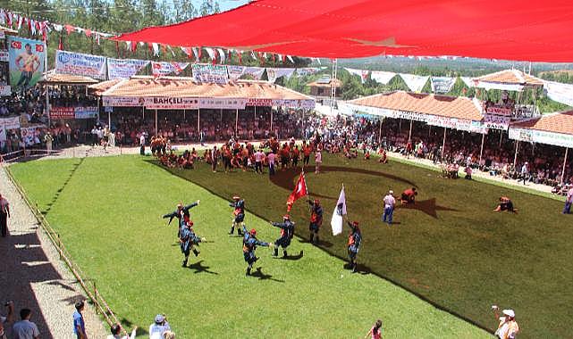 Geleneksel Beyağaç Belediyesi Hüseyin Çokal yağlı pehlivan güreşleri ve Tarhana Festivali başlıyor