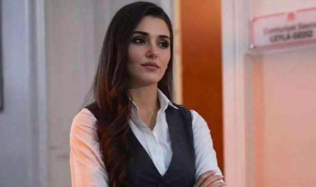 Günlerdir linç edilen Hande Erçel'in özel ders aldığı ortaya çıktı