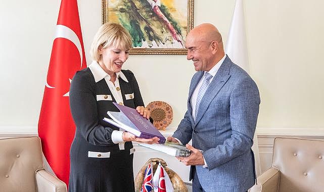 İngiltere Büyükelçisi Morris Başkan Soyer’i ziyaret etti