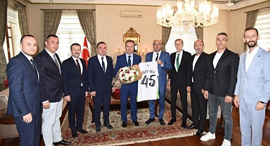 Manisa BBSK'dan, Manisa Valisi Enver Ünlü'ye hayırlı olsun ziyareti