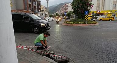 Marmaris Belediye ekiplerinin yağmur mesaisi