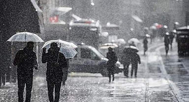 Meteoroloji'den 3 bölge için gök gürültülü sağanak uyarısı
