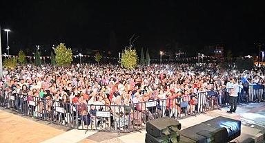 Selendi kurtuluşunu konserle kutladı