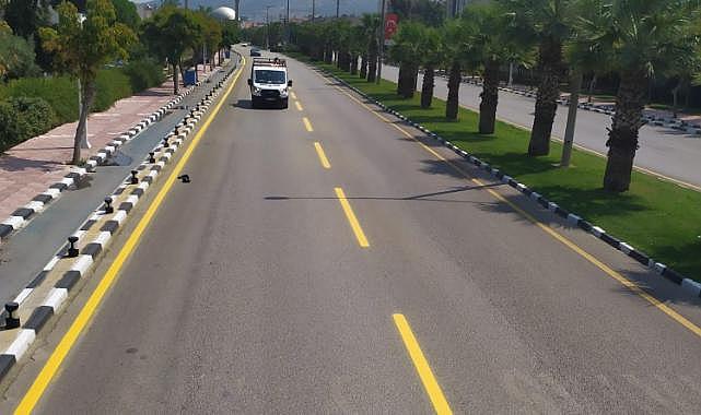 Soma ve Yunusemre'de yol boyama çalışmaları yapıldı