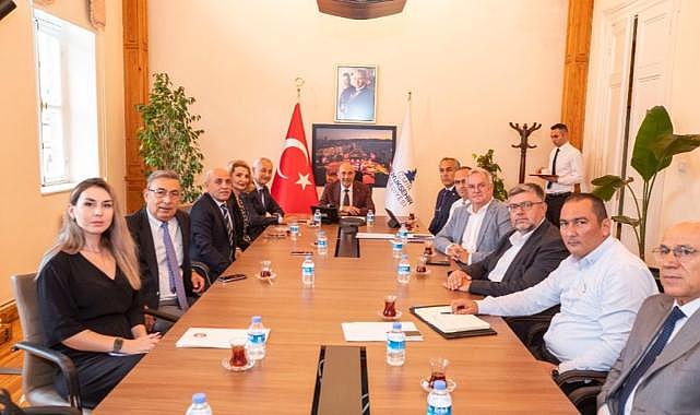 Soyer: “Sanayinin gelişmesi için yeni alanlar yaratmaya çalışıyoruz”
