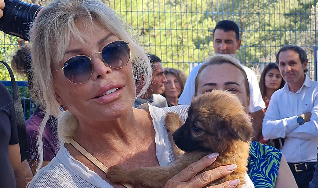 Süperstar Ajda, sokak hayvanlarına kucak açtı