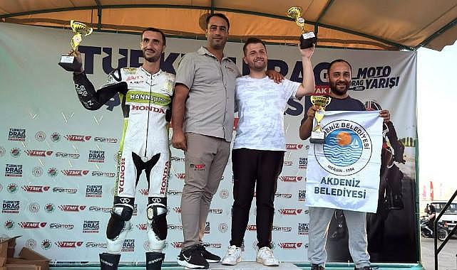 Yeşil Beyazlı Motorcu Kamil Kırbaş, yine şampiyon