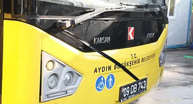 Aydın Büyükşehir Belediyesi milli yas ilanının ardından toplu ulaşım araçlarına siyah kurdele astı
