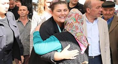 BAŞKAN ÇERÇİOĞLU İNCİRLİOVA PAZARI'NI ZİYARET ETTİ