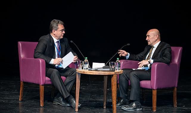 Başkan Soyer: Kapı kapı dolaşarak çocuklara beslenme çantası dağıtıyoruz