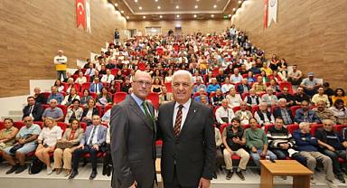 Büyükşehir Erol Mütercimler Söyleşisine Yoğun İlgi