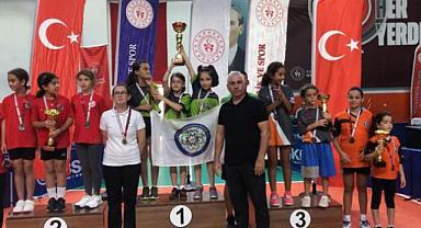 Büyükşehir Masa Tenisi Kulübü Bölge Şampiyonu Oldu