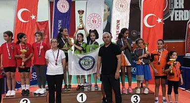 Büyükşehir Masa Tenisi Kulübü Bölge Şampiyonu Oldu